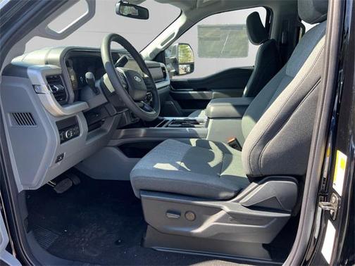 2025 Ford F-350 XLT