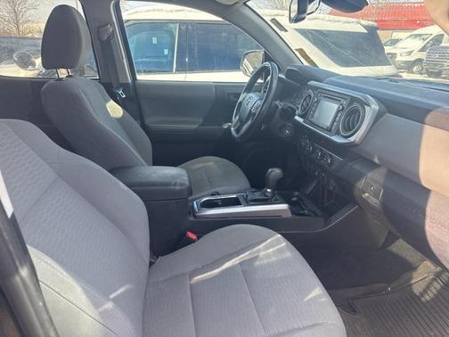 2019 Toyota Tacoma SR5