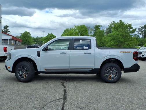 Space White Metallic 2026 Ford Maverick Tremor