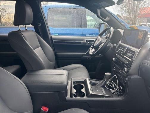 Atomic Silver 2023 Lexus GX 460 Premium