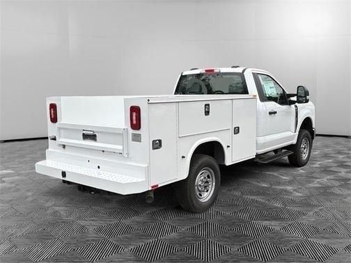 2025 Ford F-250 XL