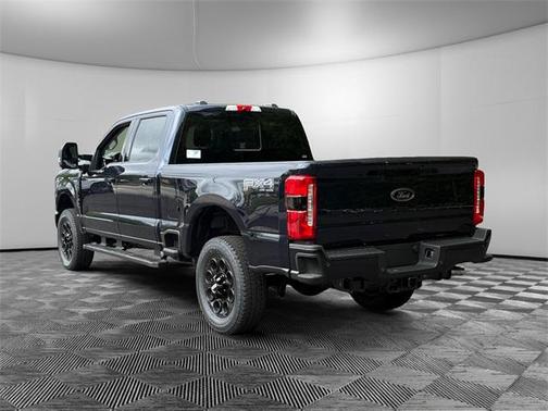 2025 Ford F-350 Lariat