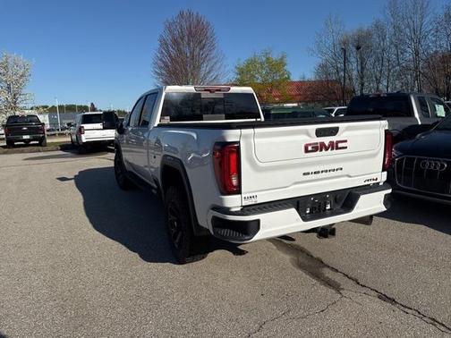 2021 GMC Sierra 2500 AT4