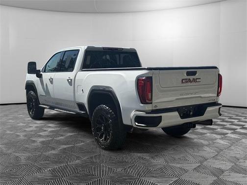 2021 GMC Sierra 2500 AT4