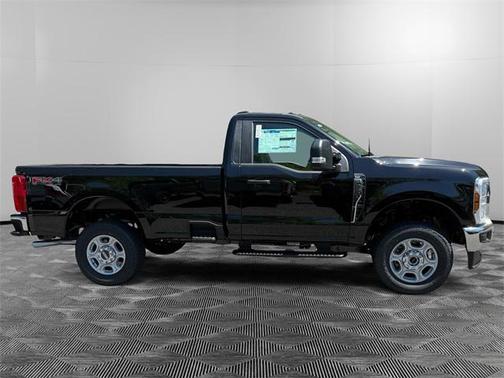2025 Ford F-250 XLT