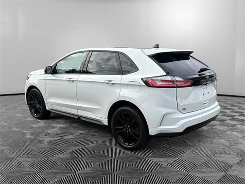 2022 Ford Edge ST Line