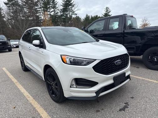 2022 Ford Edge ST Line