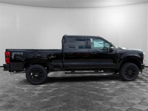 2025 Ford F-350 XLT