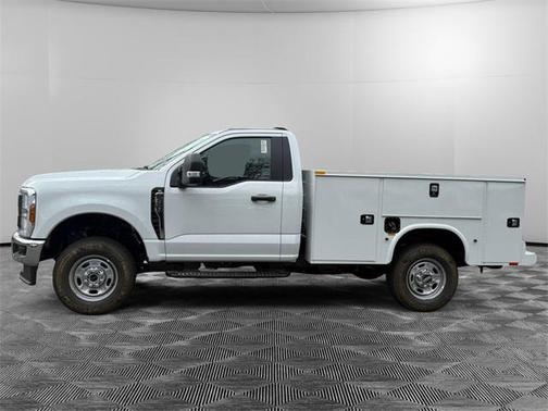 2025 Ford F-250 XL