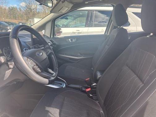 Diamond White 2020 Ford EcoSport SE