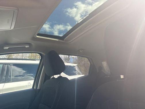 Diamond White 2020 Ford EcoSport SE