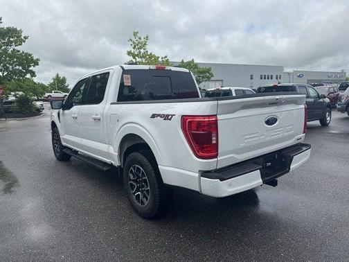 Oxford White 2023 Ford F-150 XLT