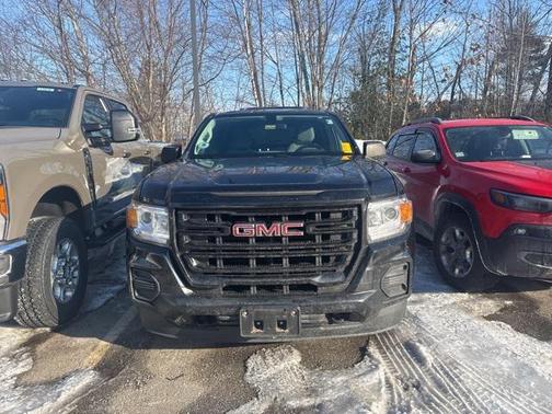 2022 GMC Canyon Elevation Standard