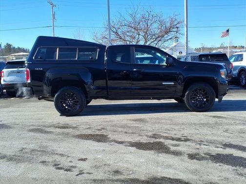 2022 GMC Canyon Elevation Standard