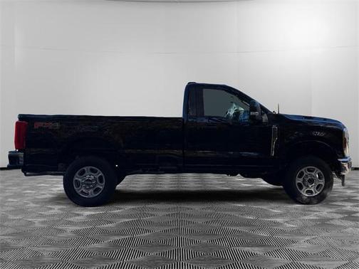 2025 Ford F-350 XLT