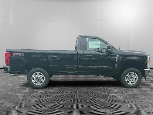 2025 Ford F-350 XLT