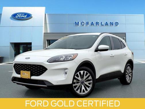Star White Metallic Tri-Coat 2022 Ford Escape Titanium