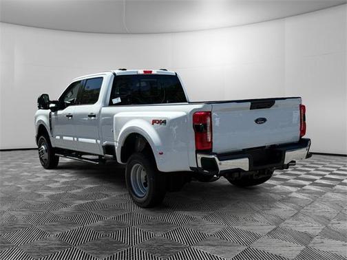 2025 Ford F-350 XLT