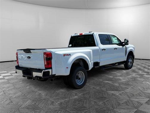2025 Ford F-350 XLT