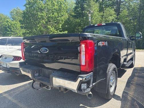 Agate Black Metallic 2023 Ford F-350 XL