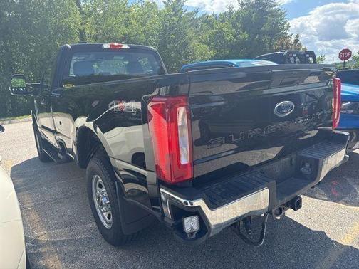 Agate Black Metallic 2023 Ford F-350 XL