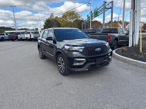 2022 Ford Explorer ST-Line