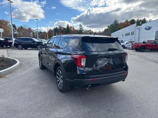 2022 Ford Explorer ST-Line