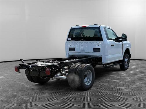2025 Ford F-350 XL