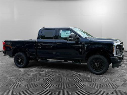 2025 Ford F-350 XLT