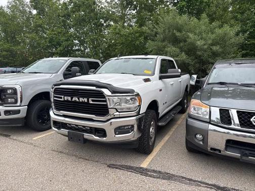 2021 RAM 2500 Big Horn Crew Cab 4x4 6'4' Box