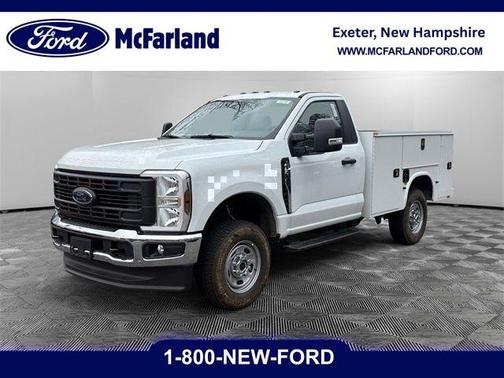 Oxford White 2025 Ford F-250 XL