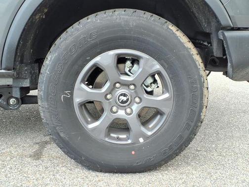 Carbonized Gray Metallic 2026 Ford Bronco Big Bend