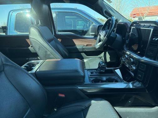 Oxford White 2021 Ford F-150 Lariat