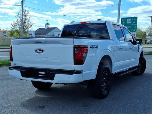 Oxford White 2024 Ford F-150 XLT