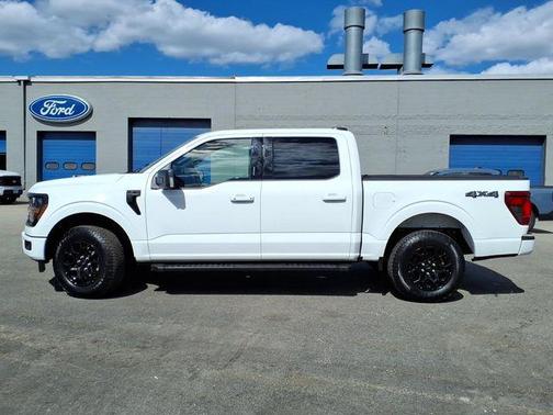Oxford White 2024 Ford F-150 XLT