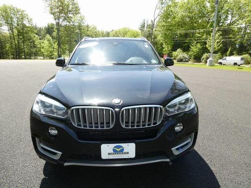 Photo 3 of 41 of 2018 BMW X5 xDrive35i