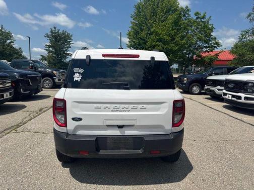 Oxford White 2024 Ford Bronco Sport Big Bend