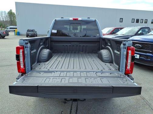 Glacier Gray Metallic Tri-Coat 2026 Ford F-250 Lariat