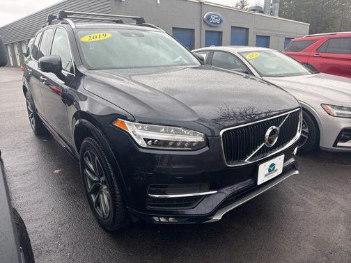 2019 Volvo XC90 T5 Momentum