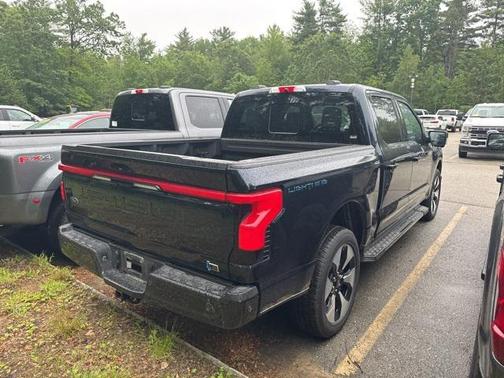 2023 Ford F-150 Lightning Platinum