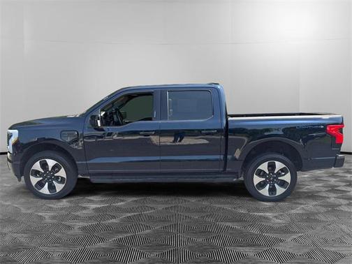 2023 Ford F-150 Lightning Platinum