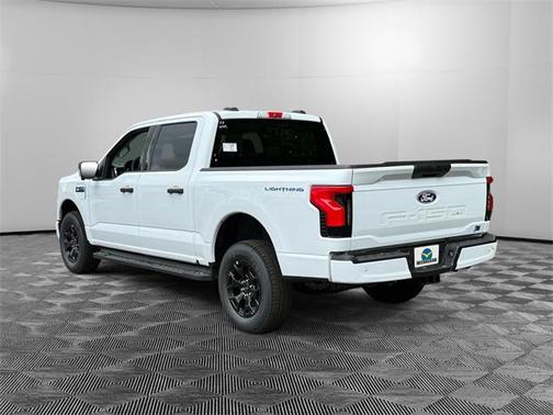 2025 Ford F-150 Lightning XLT