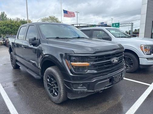 Agate Black Metallic 2024 Ford F-150 XLT