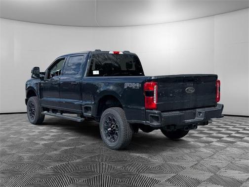 2025 Ford F-350 Lariat