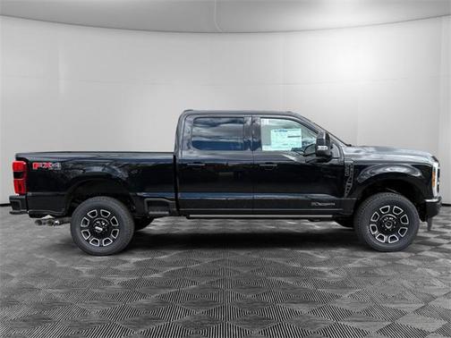 2025 Ford F-250 Platinum