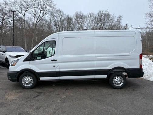 2026 Ford Transit-250 148 WB Medium Roof Cargo