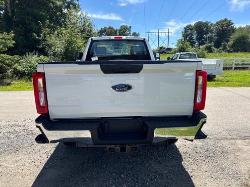 Oxford White 2026 Ford F-350 XL