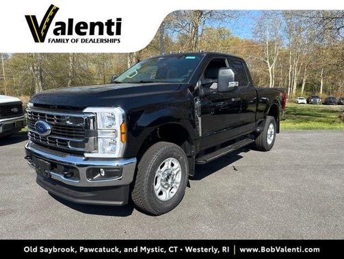 Agate Black Metallic 2026 Ford F-250 XLT