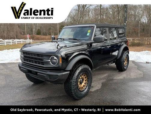 2023 Ford Bronco Base