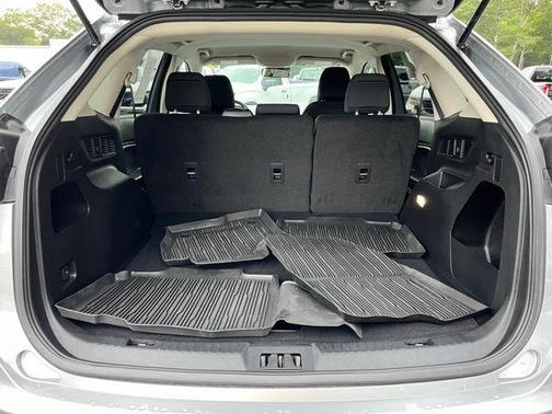 2024 Ford Edge SE